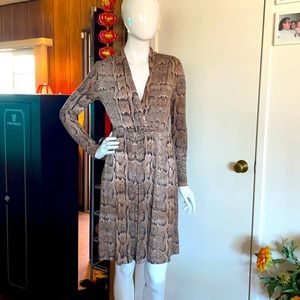 Tags take off but never worn.